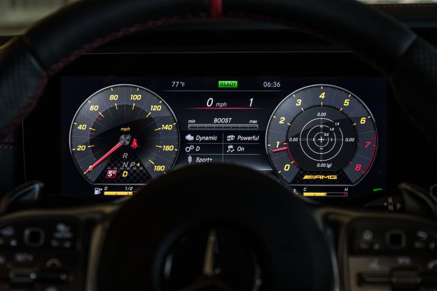 Панель приборов Mercedes-AMG E53 4Matic+ Coupe (C238) 2018 года  (NA) (фото 7 из 42)